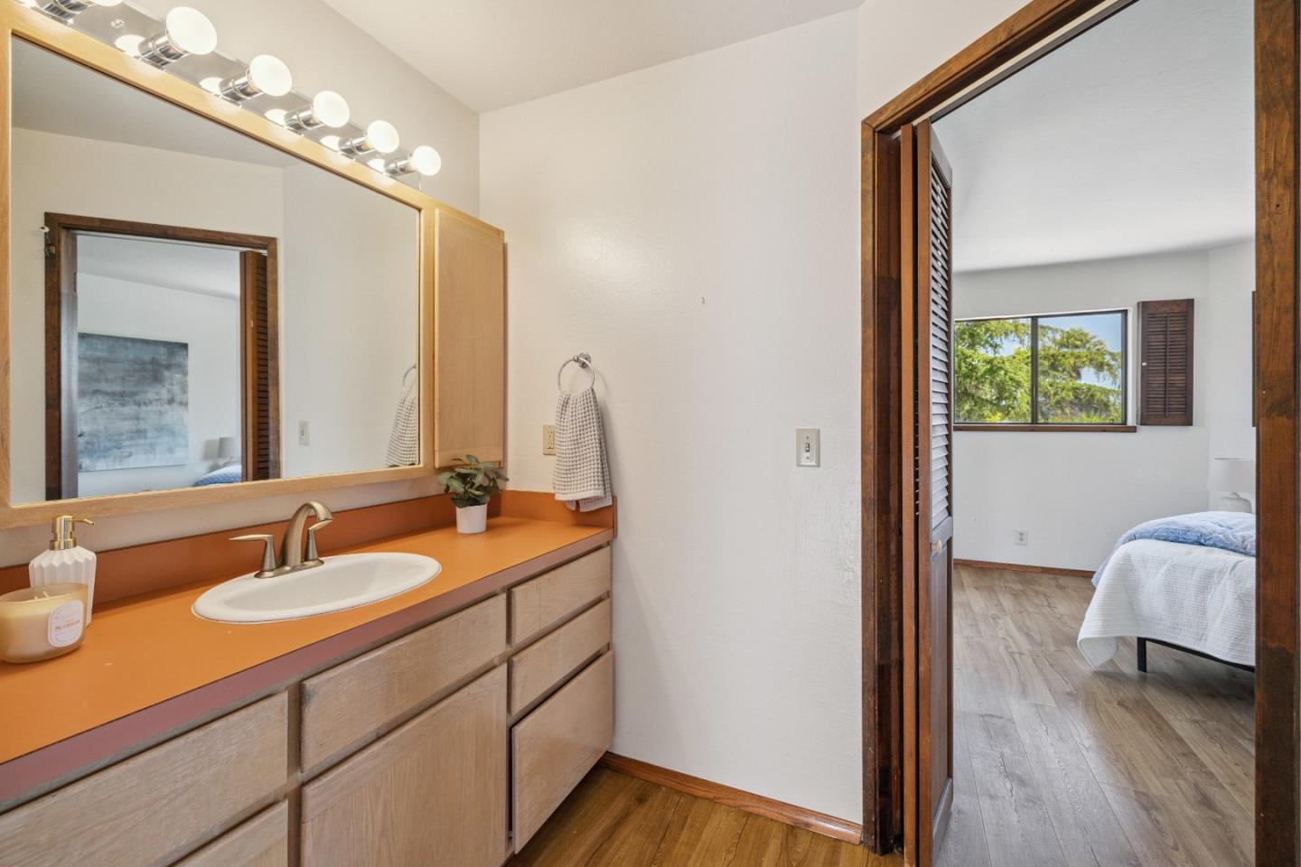 Detail Gallery Image 28 of 94 For 336 Rio Del Mar Blvd, Aptos,  CA 95003 - 3 Beds | 2 Baths