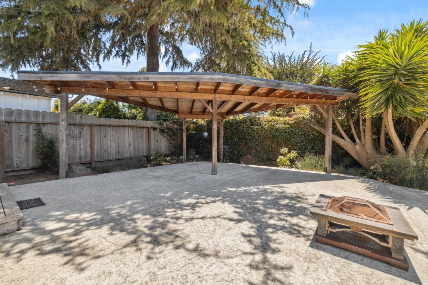 Detail Gallery Image 57 of 94 For 336 Rio Del Mar Blvd, Aptos,  CA 95003 - 3 Beds | 2 Baths