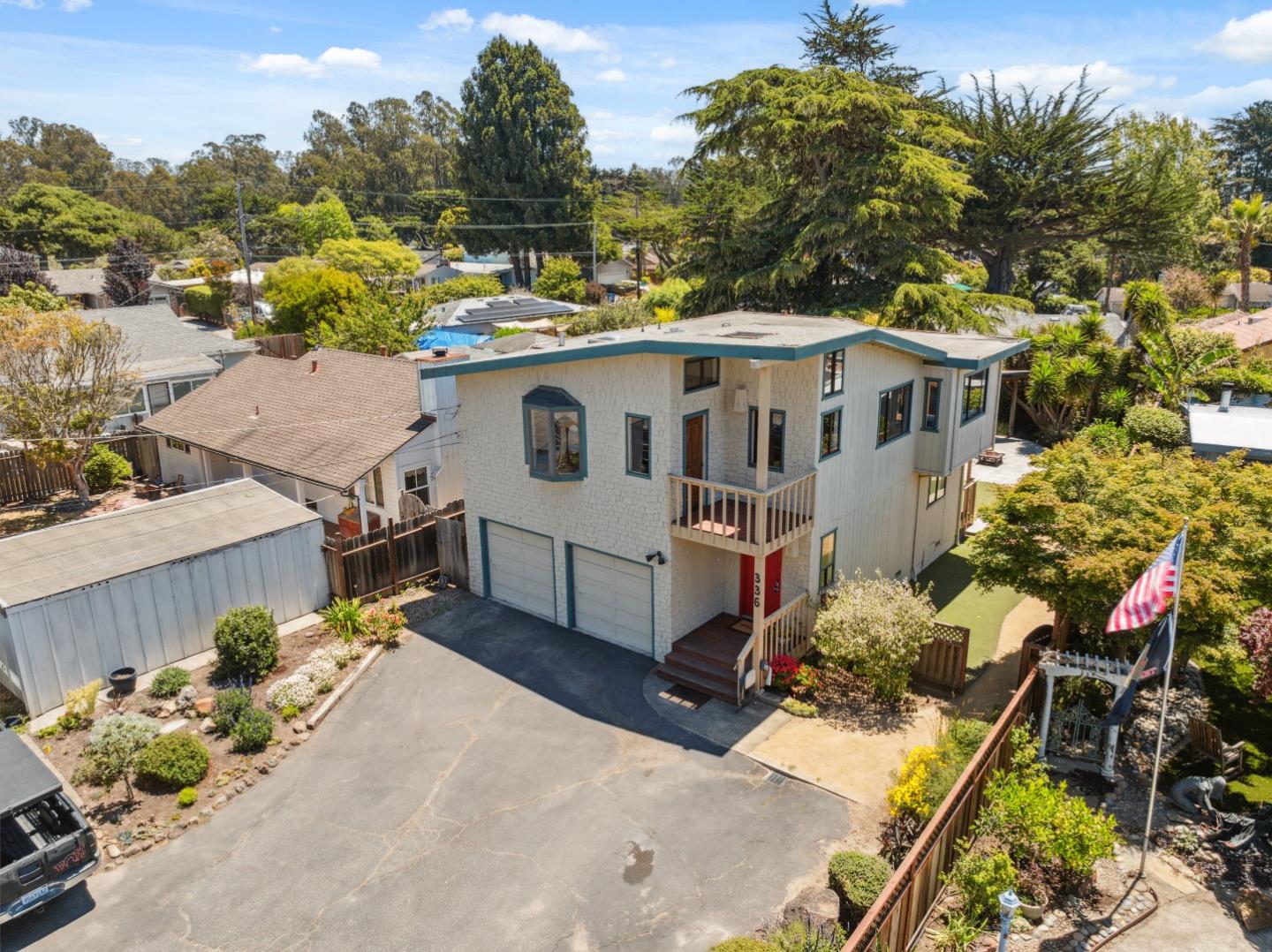 Detail Gallery Image 65 of 94 For 336 Rio Del Mar Blvd, Aptos,  CA 95003 - 3 Beds | 2 Baths