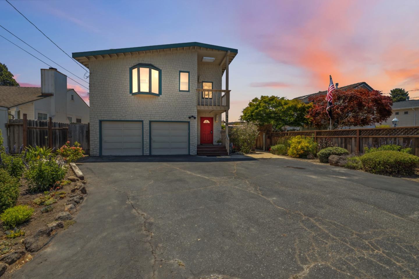 Detail Gallery Image 85 of 94 For 336 Rio Del Mar Blvd, Aptos,  CA 95003 - 3 Beds | 2 Baths