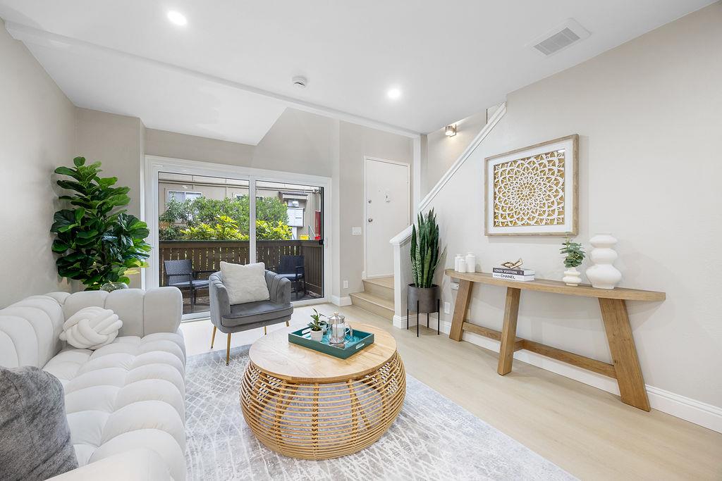 Detail Gallery Image 3 of 54 For 385 Mandarin Dr #4,  Daly City,  CA 94015 - 1 Beds | 1 Baths