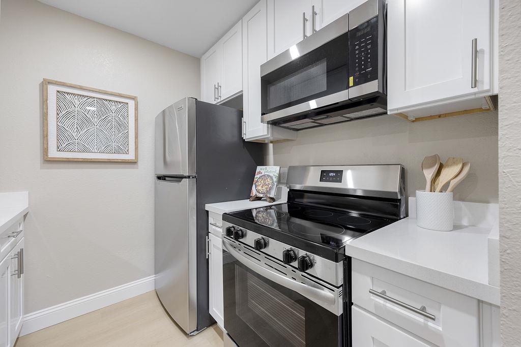 Detail Gallery Image 6 of 54 For 385 Mandarin Dr #4,  Daly City,  CA 94015 - 1 Beds | 1 Baths
