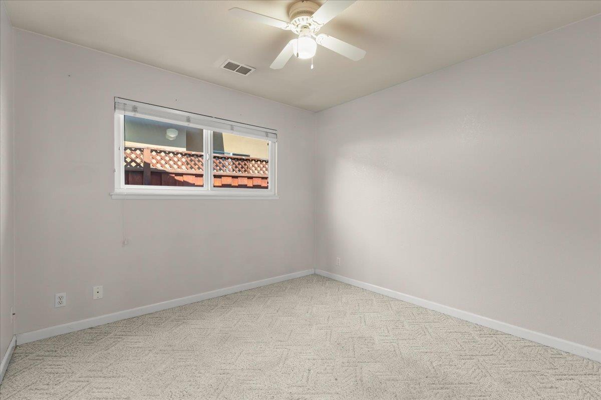 Detail Gallery Image 16 of 22 For 1239 Swaner Dr, Gilroy,  CA 95020 - 3 Beds | 1/1 Baths