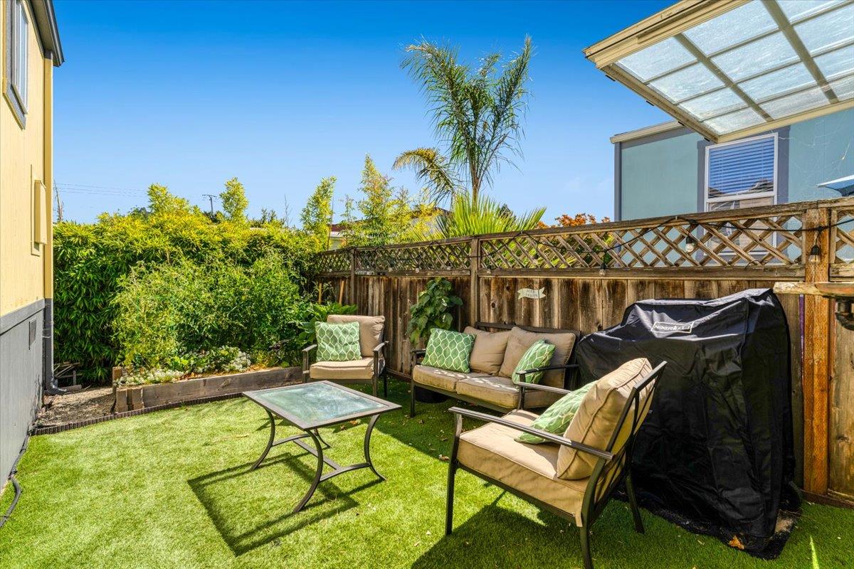 Detail Gallery Image 39 of 55 For 444 Whispering Pines Dr #18,  Scotts Valley,  CA 95066 - 3 Beds | 2 Baths