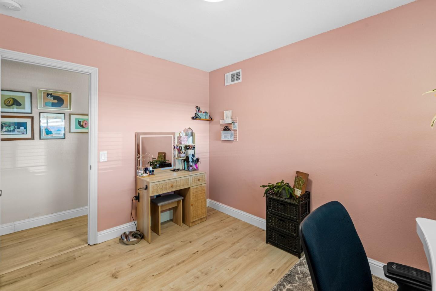 Detail Gallery Image 15 of 29 For 1868 Lowell St, Seaside,  CA 93955 - 3 Beds | 1 Baths