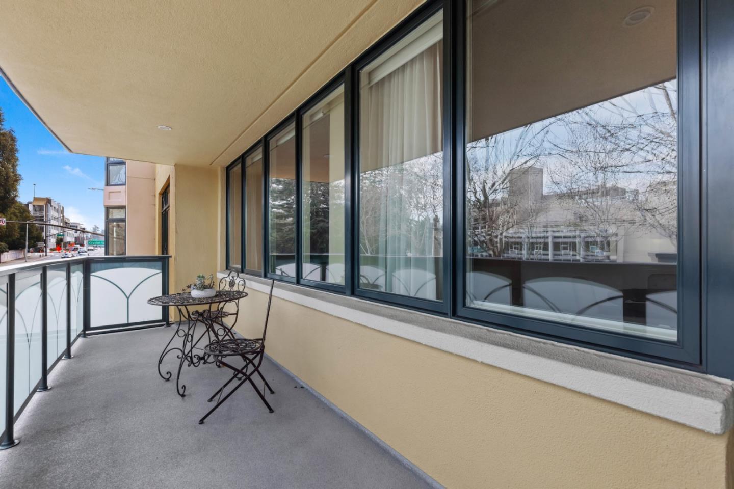 Detail Gallery Image 18 of 29 For 10 Crystal Springs Rd #1202,  San Mateo,  CA 94402 - 2 Beds | 2 Baths