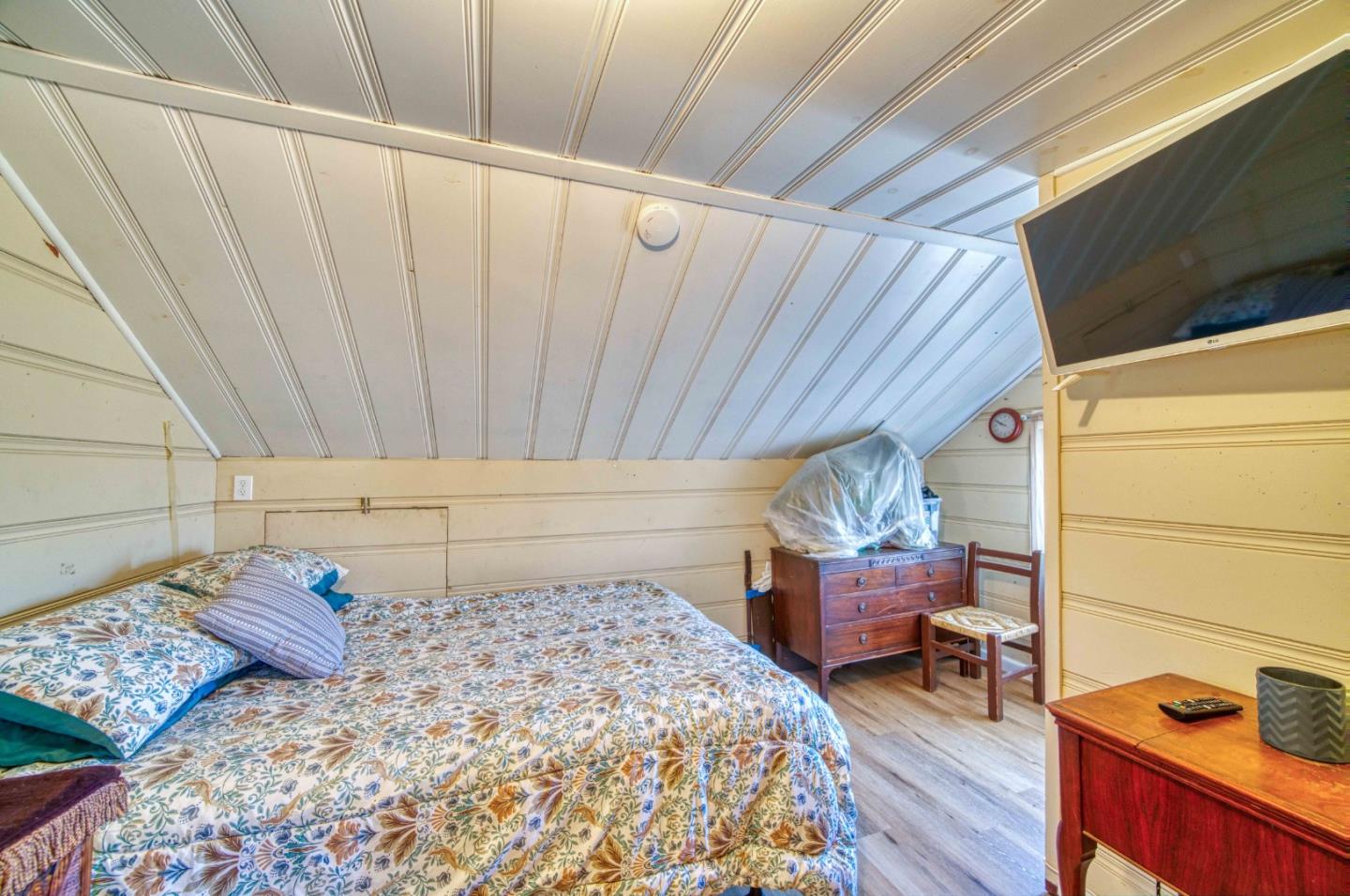 Detail Gallery Image 25 of 37 For 1117 Garner Ave, Salinas,  CA 93905 - 4 Beds | 2 Baths