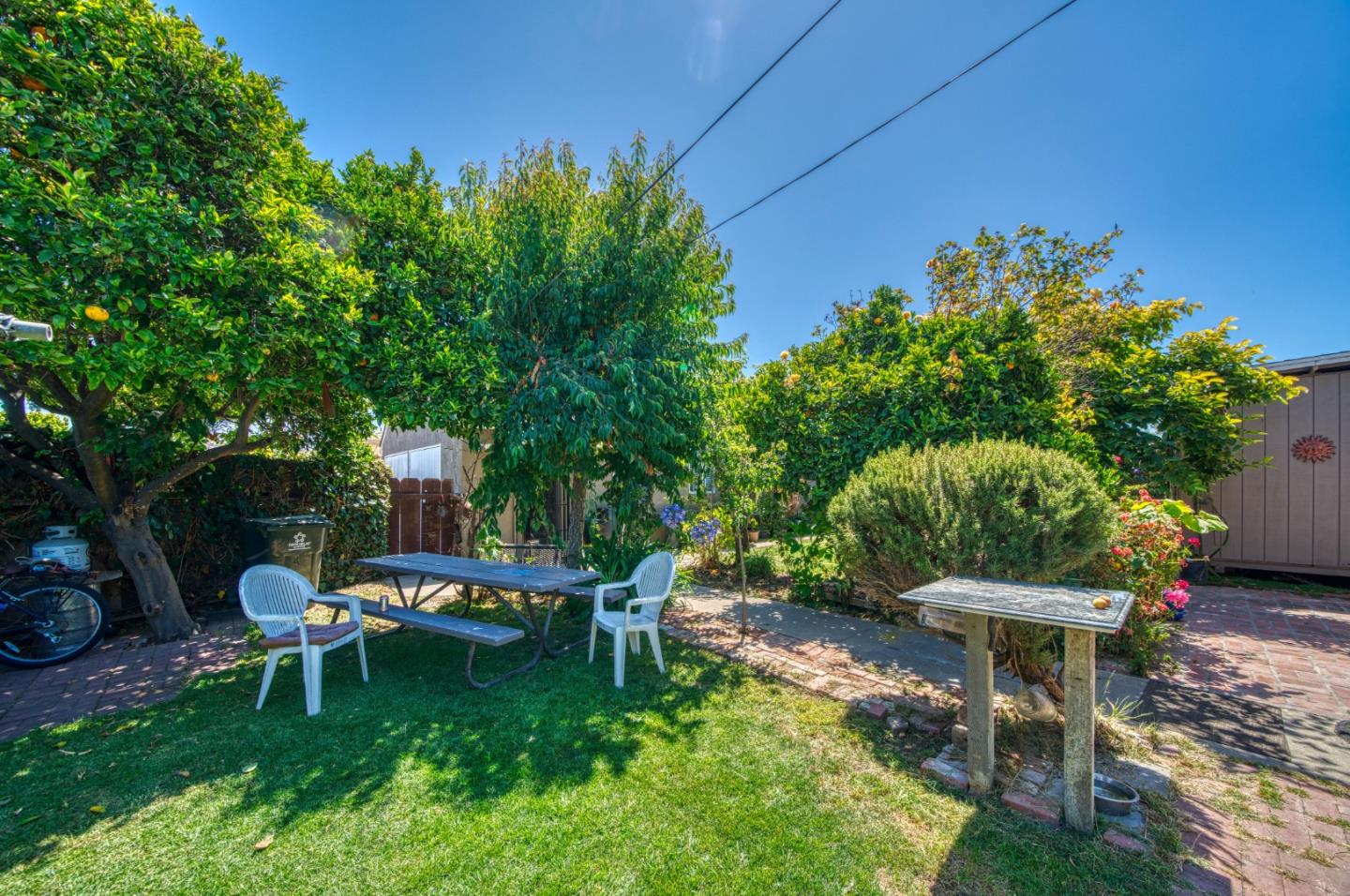 Detail Gallery Image 31 of 37 For 1117 Garner Ave, Salinas,  CA 93905 - 4 Beds | 2 Baths