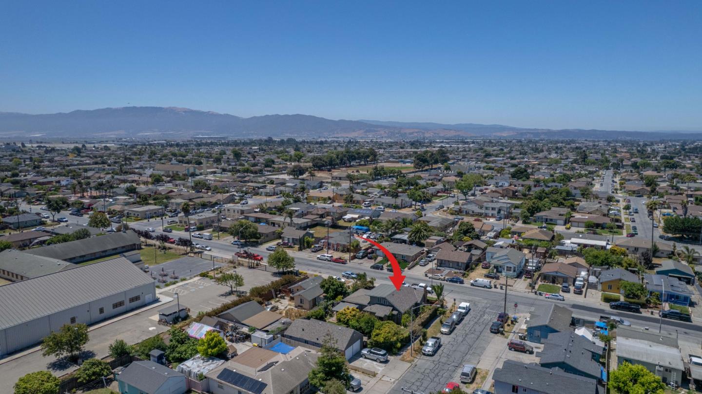 Detail Gallery Image 7 of 37 For 1117 Garner Ave, Salinas,  CA 93905 - 4 Beds | 2 Baths
