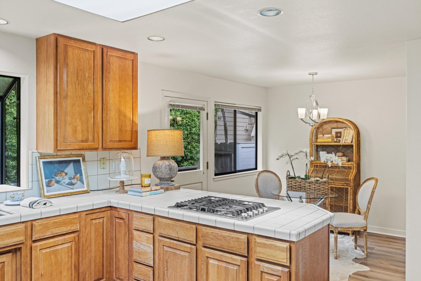 Detail Gallery Image 11 of 25 For 23 Cramden Dr, Monterey,  CA 93940 - 4 Beds | 3/1 Baths