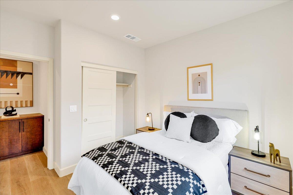 Detail Gallery Image 16 of 40 For 1011 Bellante Ln #4,  San Jose,  CA 95131 - 4 Beds | 3/1 Baths