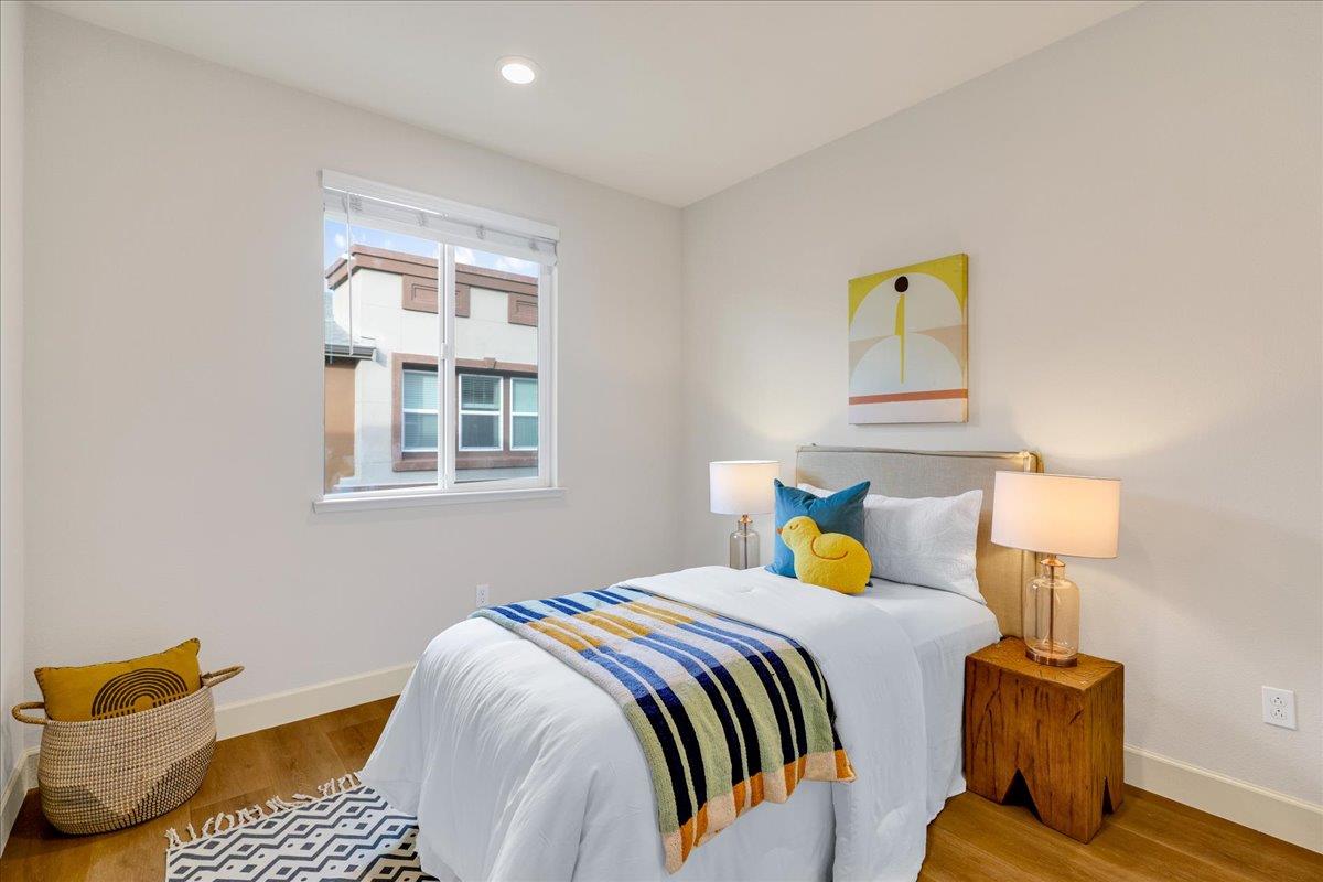Detail Gallery Image 17 of 40 For 1011 Bellante Ln #4,  San Jose,  CA 95131 - 4 Beds | 3/1 Baths
