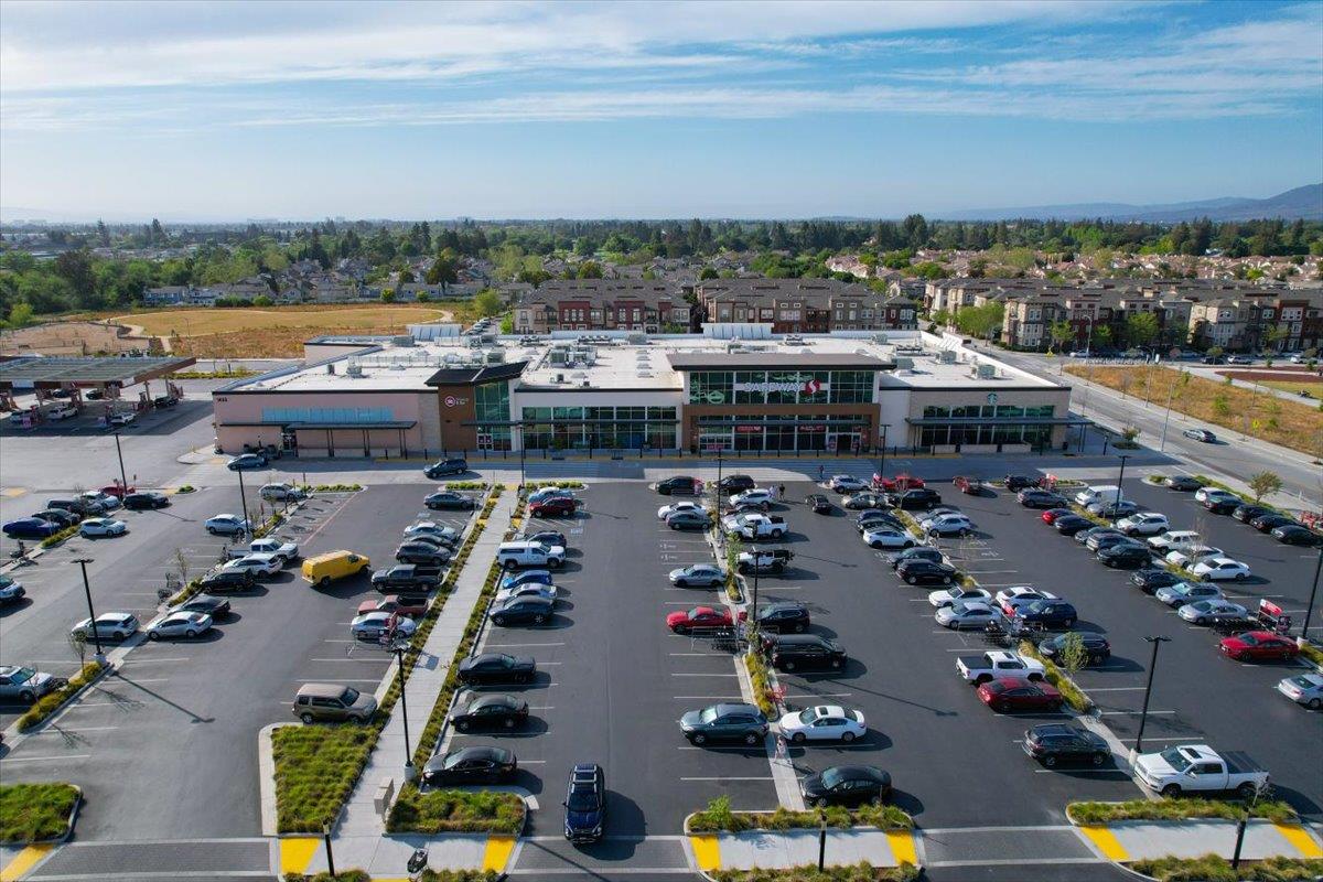 Detail Gallery Image 27 of 40 For 1011 Bellante Ln #4,  San Jose,  CA 95131 - 4 Beds | 3/1 Baths