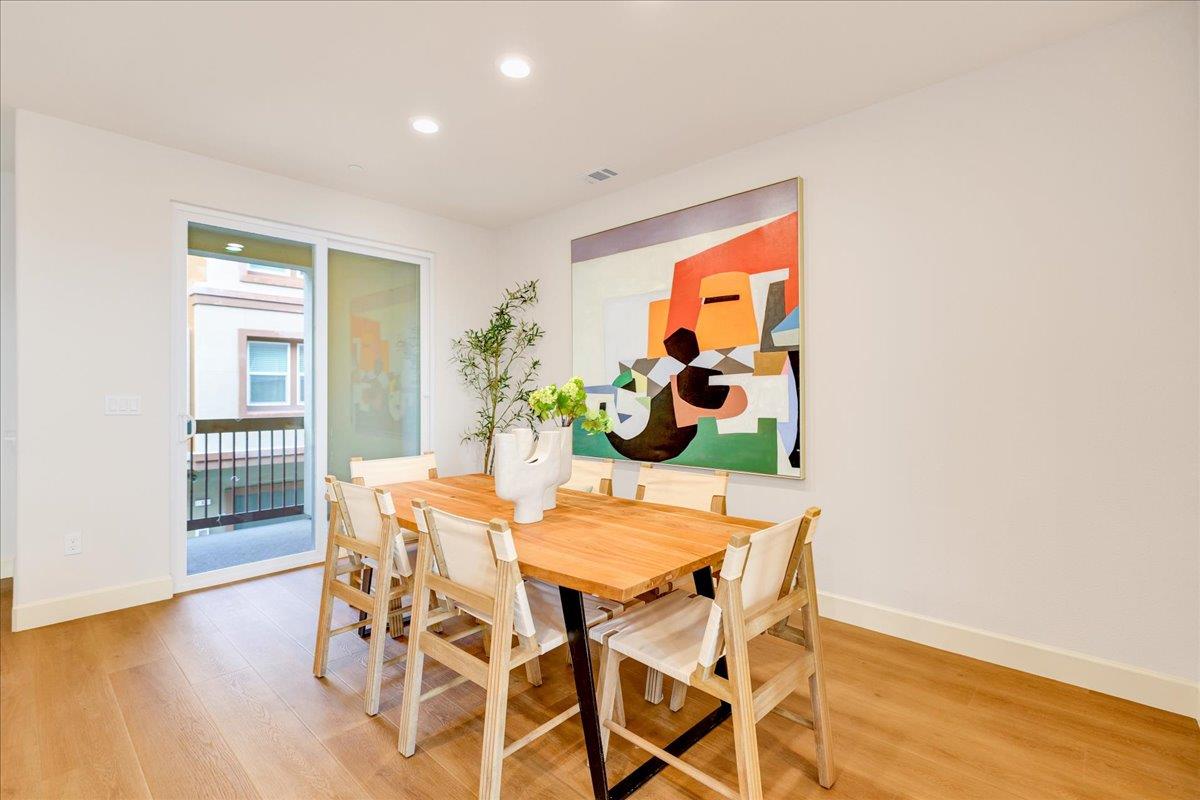 Detail Gallery Image 9 of 40 For 1011 Bellante Ln #4,  San Jose,  CA 95131 - 4 Beds | 3/1 Baths