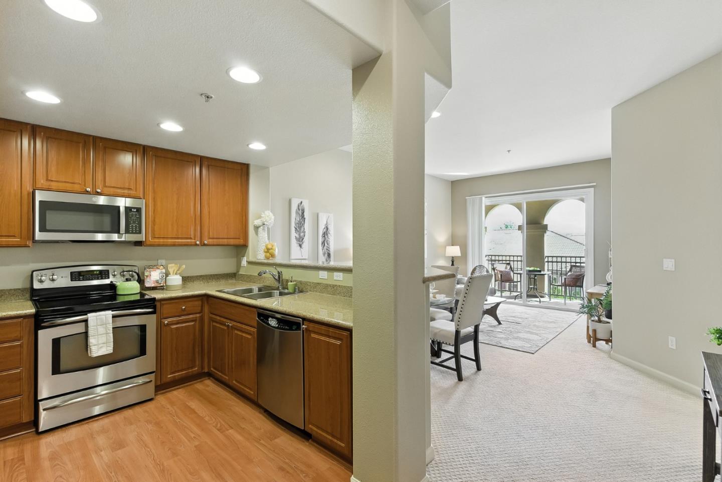 Detail Gallery Image 11 of 39 For 1883 Agnew Rd #426,  Santa Clara,  CA 95054 - 2 Beds | 2 Baths