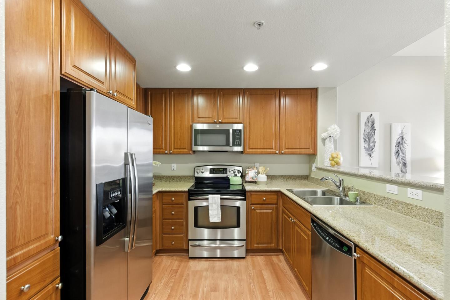 Detail Gallery Image 12 of 39 For 1883 Agnew Rd #426,  Santa Clara,  CA 95054 - 2 Beds | 2 Baths