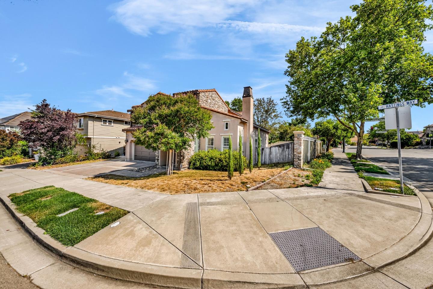 Detail Gallery Image 3 of 56 For 3099 Hastings Way, San Ramon,  CA 94582 - 5 Beds | 4 Baths