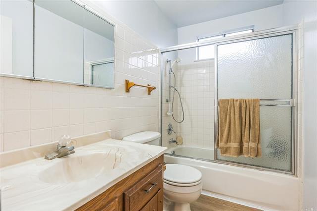 Detail Gallery Image 8 of 14 For 443 Tuttle Ave, Watsonville,  CA 95076 - 2 Beds | 2 Baths
