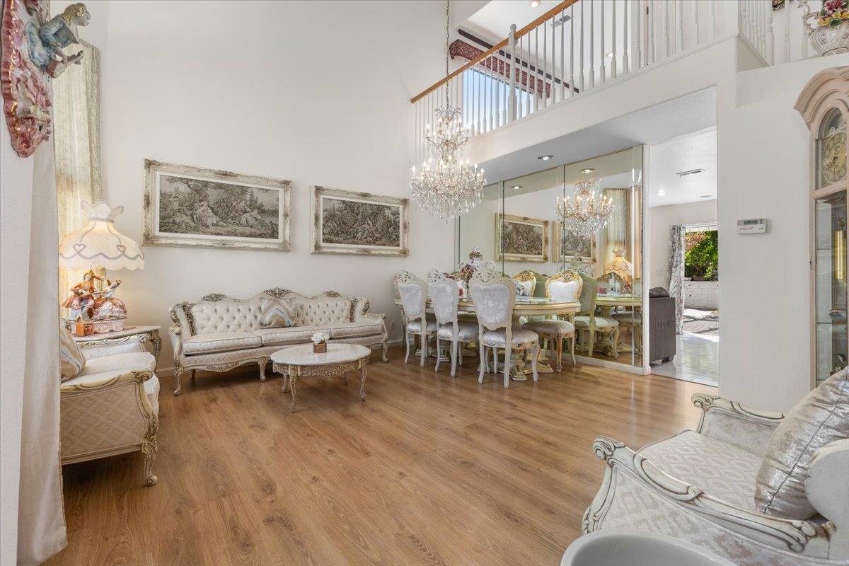 Detail Gallery Image 13 of 44 For 1611 Sierraville Ave, San Jose,  CA 95132 - 5 Beds | 3/1 Baths