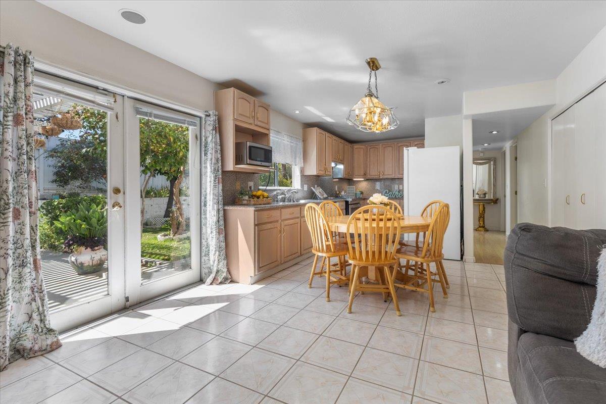 Detail Gallery Image 16 of 44 For 1611 Sierraville Ave, San Jose,  CA 95132 - 5 Beds | 3/1 Baths