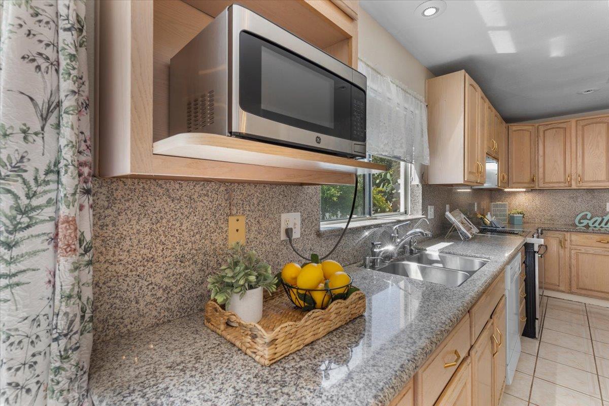 Detail Gallery Image 20 of 44 For 1611 Sierraville Ave, San Jose,  CA 95132 - 5 Beds | 3/1 Baths
