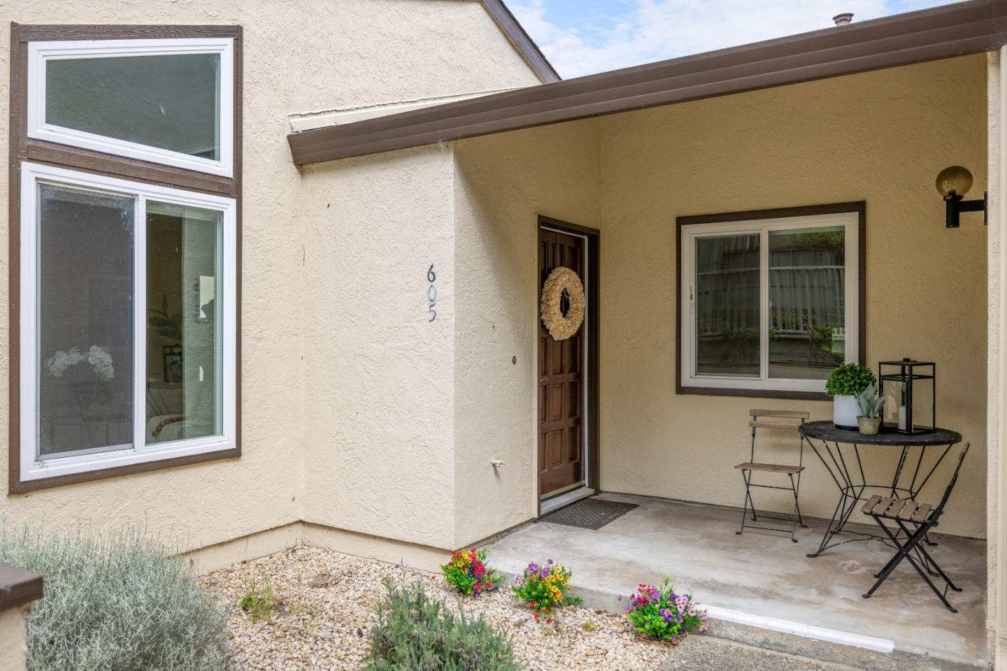 Detail Gallery Image 2 of 35 For 605 Sage Ct, Pacific Grove,  CA 93950 - 2 Beds | 2 Baths
