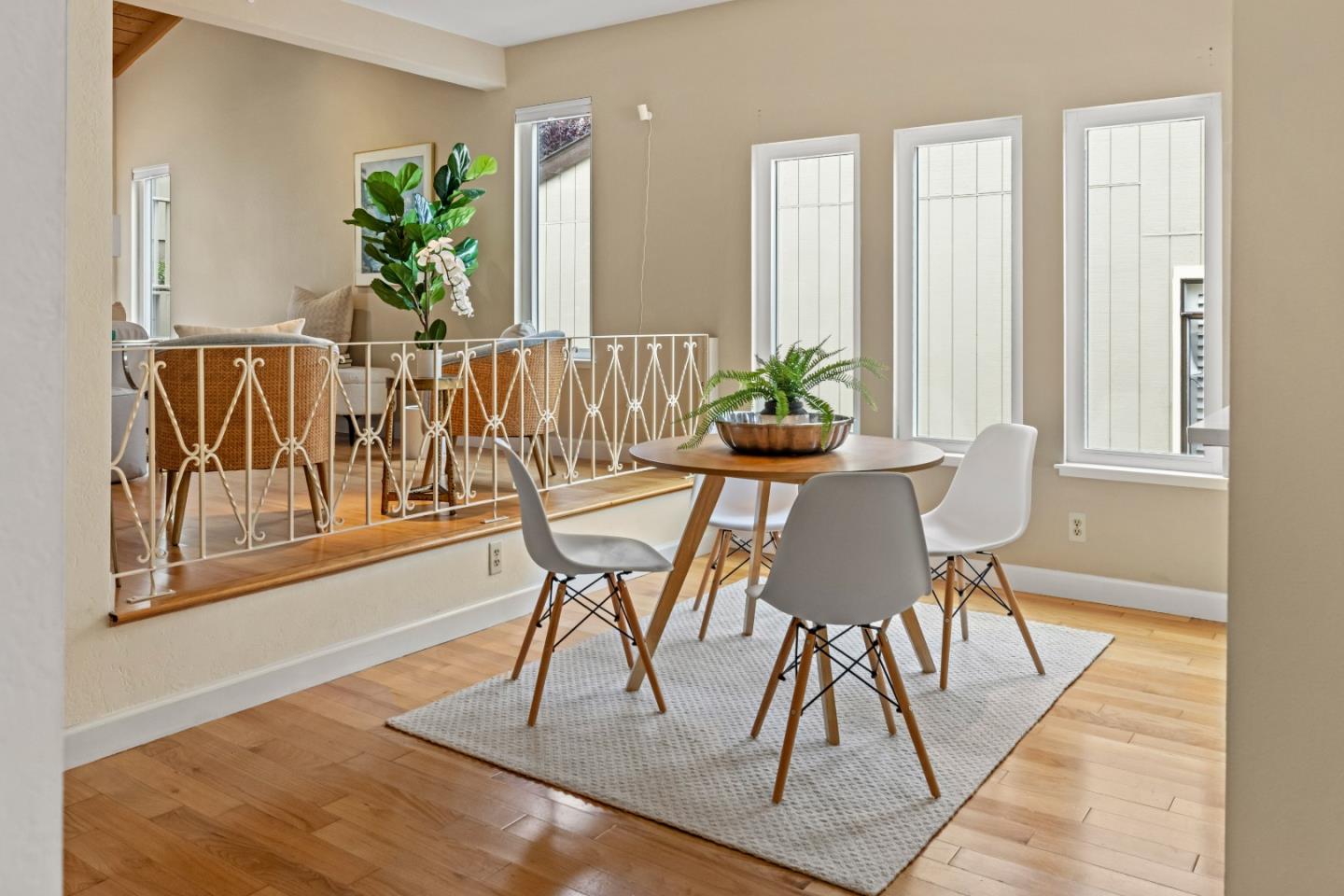 Detail Gallery Image 8 of 35 For 605 Sage Ct, Pacific Grove,  CA 93950 - 2 Beds | 2 Baths