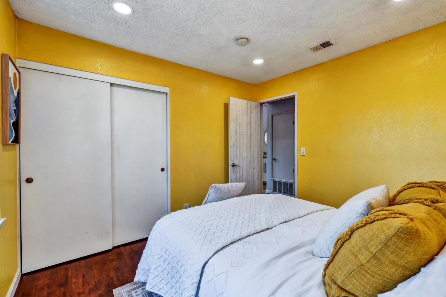 Detail Gallery Image 23 of 45 For 4241 Sora Ter, Fremont,  CA 94555 - 3 Beds | 2 Baths
