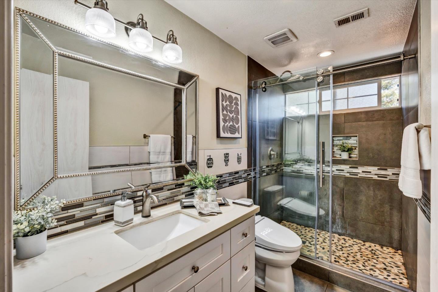 Detail Gallery Image 30 of 45 For 4241 Sora Ter, Fremont,  CA 94555 - 3 Beds | 2 Baths