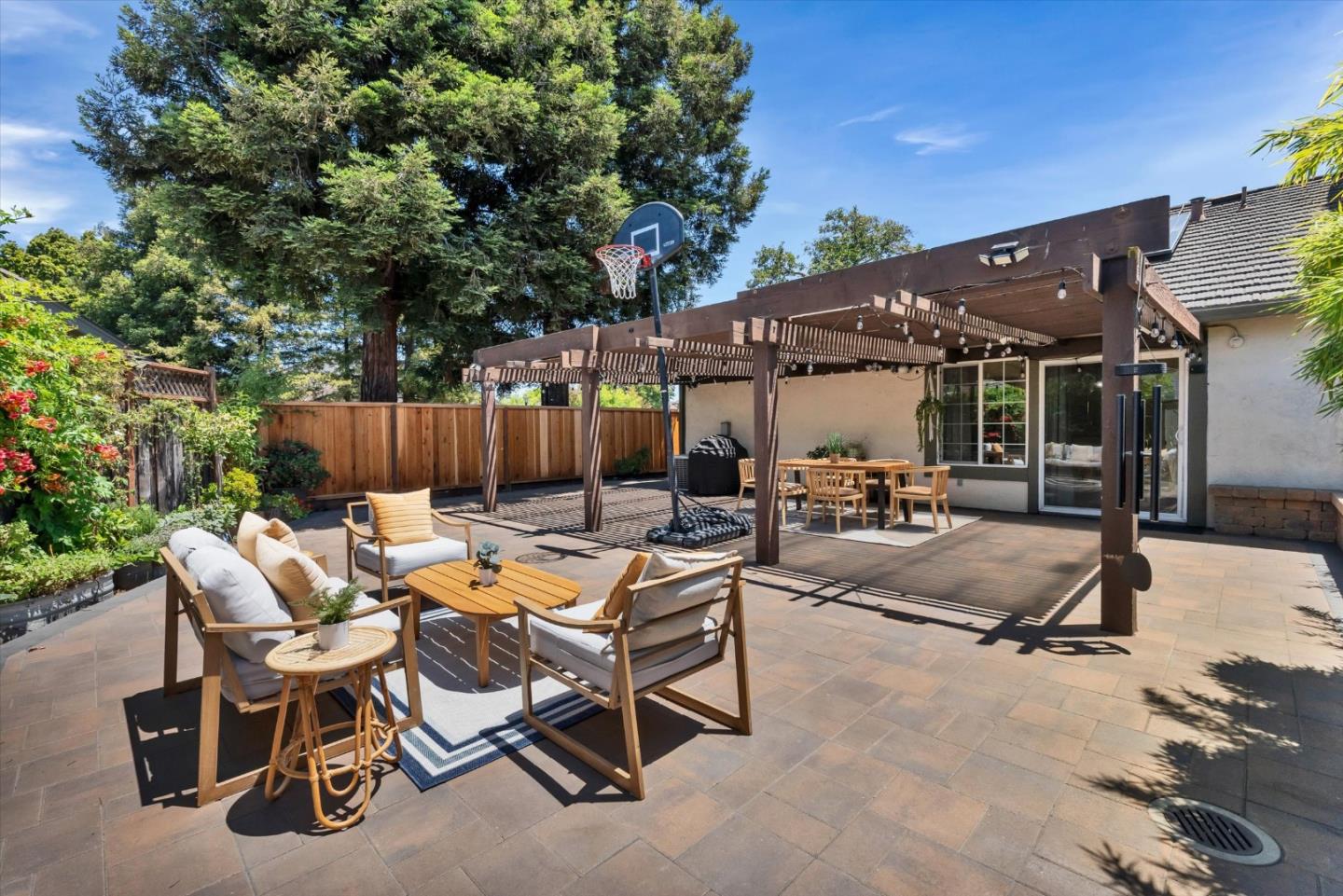 Detail Gallery Image 32 of 45 For 4241 Sora Ter, Fremont,  CA 94555 - 3 Beds | 2 Baths