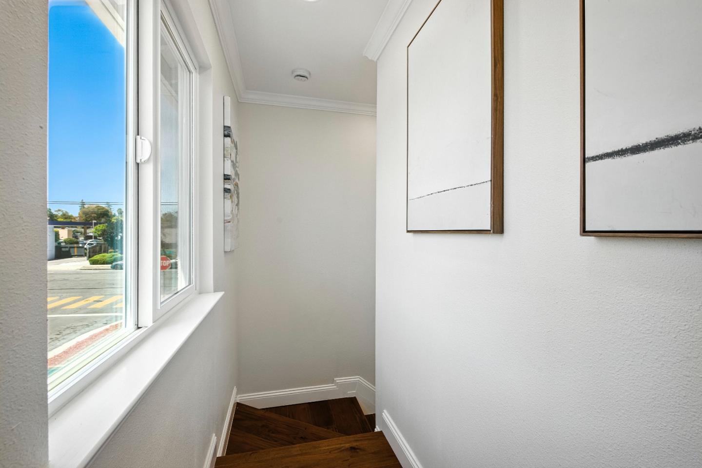 Detail Gallery Image 38 of 64 For 552 Borregas Ave, Sunnyvale,  CA 94085 - 5 Beds | 3 Baths