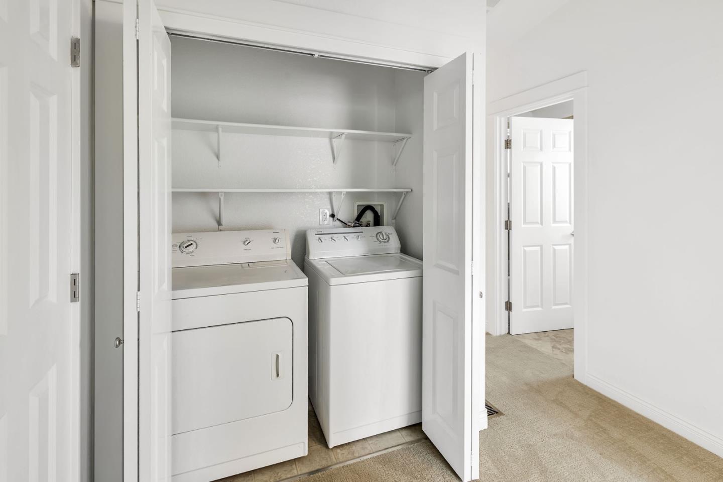Detail Gallery Image 23 of 37 For 221 Creekside Village Dr, Los Gatos,  CA 95032 - 4 Beds | 2/1 Baths