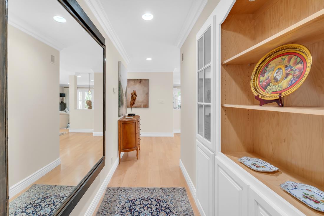 Detail Gallery Image 16 of 53 For 600 Pennsylvania #22,  Los Gatos,  CA 95030 - 2 Beds | 2/1 Baths