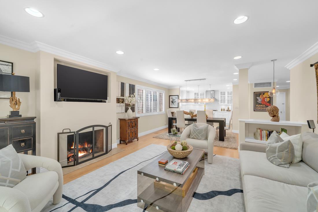 Detail Gallery Image 5 of 53 For 600 Pennsylvania #22,  Los Gatos,  CA 95030 - 2 Beds | 2/1 Baths