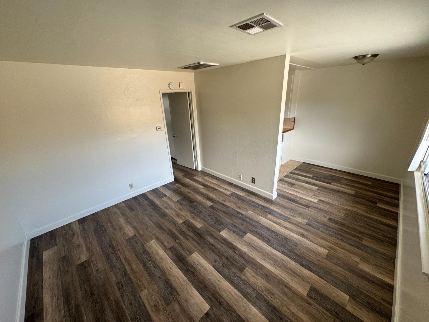 Detail Gallery Image 11 of 24 For 2070 3rd St, Santa Clara,  CA 95054 - – Beds | – Baths