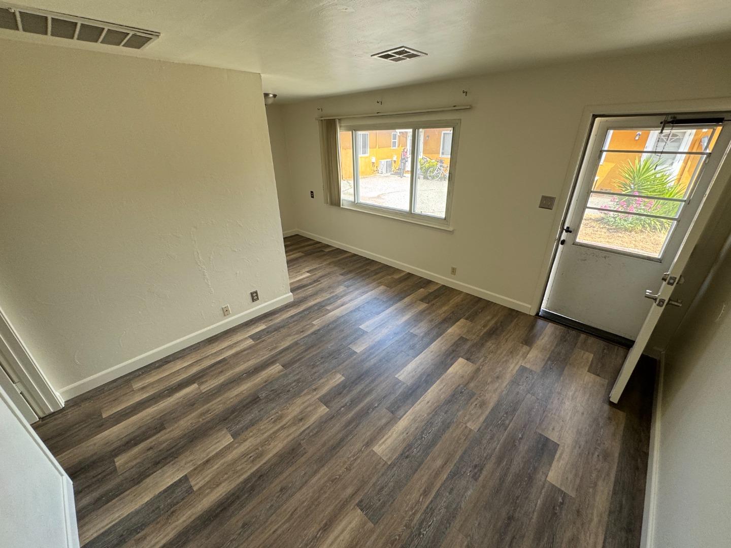 Detail Gallery Image 13 of 24 For 2070 3rd St, Santa Clara,  CA 95054 - – Beds | – Baths