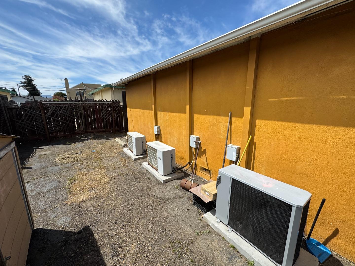Detail Gallery Image 18 of 24 For 2070 3rd St, Santa Clara,  CA 95054 - – Beds | – Baths