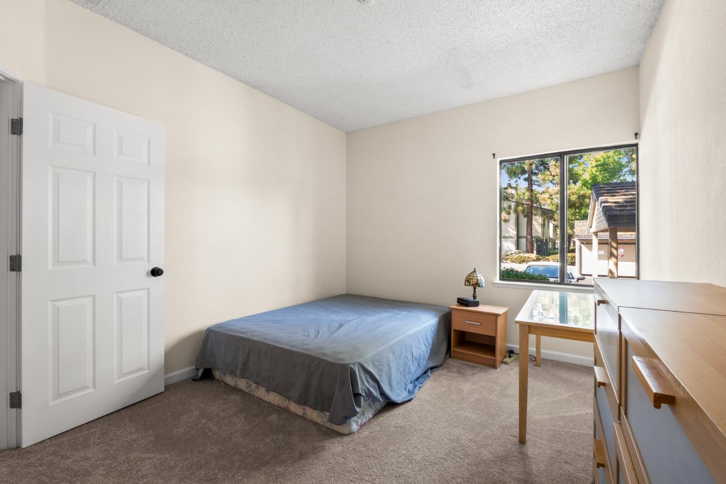 Detail Gallery Image 12 of 28 For 6043 Joaquin Murieta Ave #B,  Newark,  CA 94560 - 2 Beds | 1 Baths