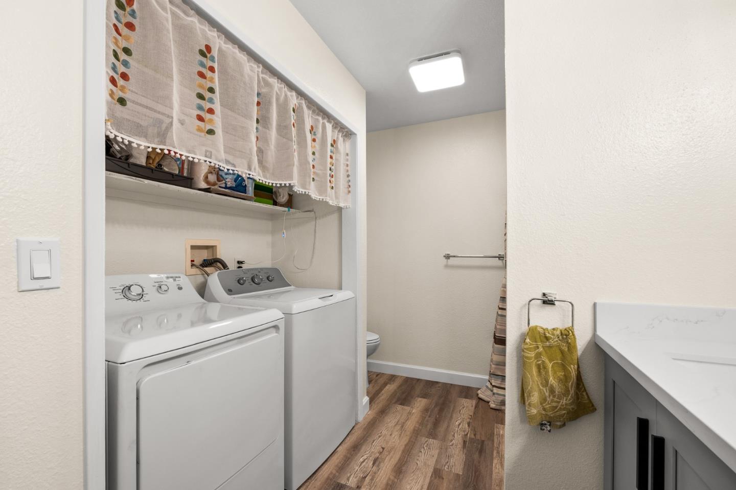 Detail Gallery Image 18 of 28 For 6043 Joaquin Murieta Ave #B,  Newark,  CA 94560 - 2 Beds | 1 Baths