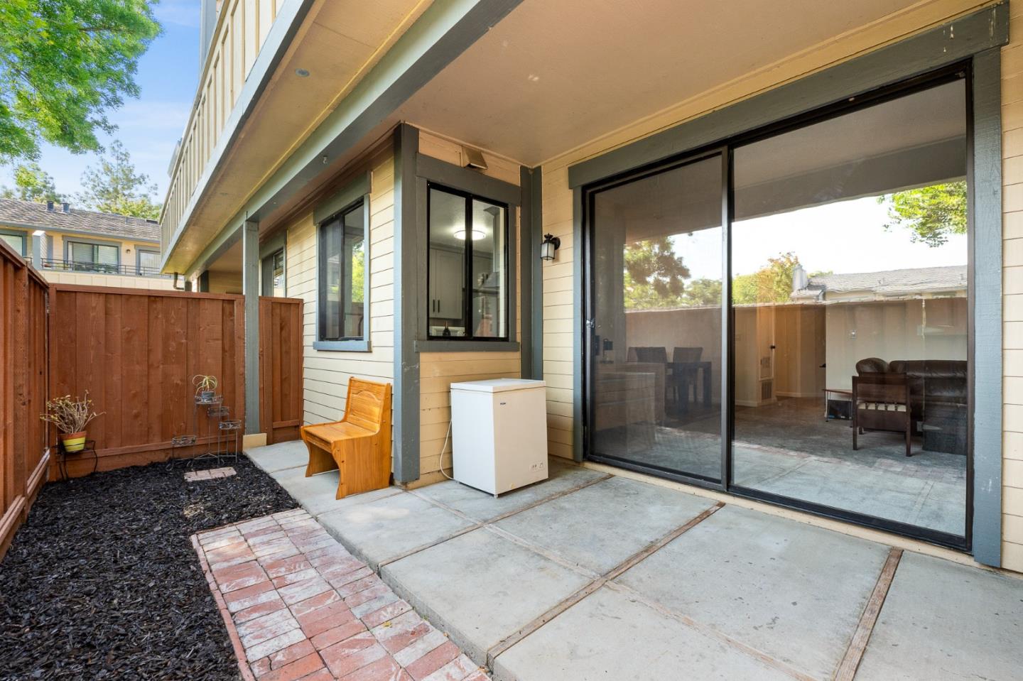 Detail Gallery Image 21 of 28 For 6043 Joaquin Murieta Ave #B,  Newark,  CA 94560 - 2 Beds | 1 Baths
