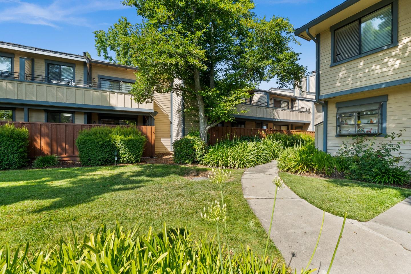 Detail Gallery Image 22 of 28 For 6043 Joaquin Murieta Ave #B,  Newark,  CA 94560 - 2 Beds | 1 Baths