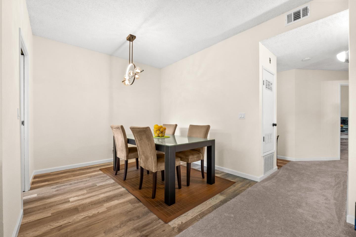 Detail Gallery Image 9 of 28 For 6043 Joaquin Murieta Ave #B,  Newark,  CA 94560 - 2 Beds | 1 Baths