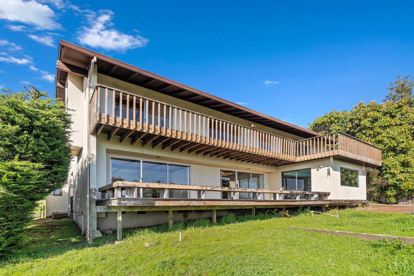 Detail Gallery Image 13 of 43 For 210 Thunderbird Dr, Aptos,  CA 95003 - 3 Beds | 2/1 Baths
