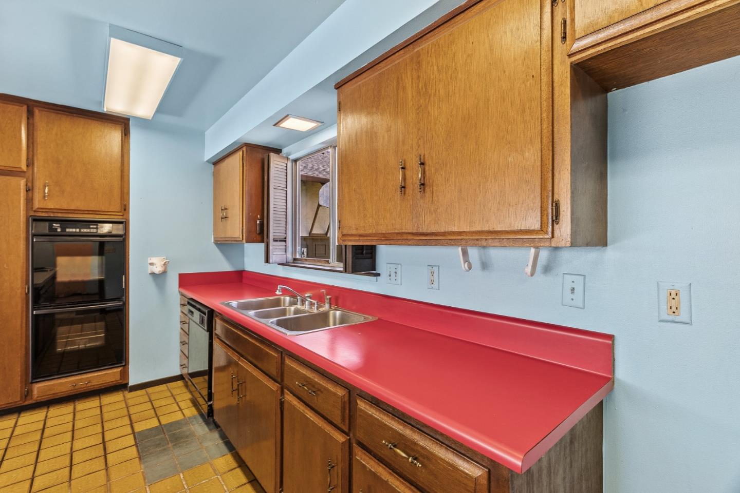 Detail Gallery Image 20 of 43 For 210 Thunderbird Dr, Aptos,  CA 95003 - 3 Beds | 2/1 Baths