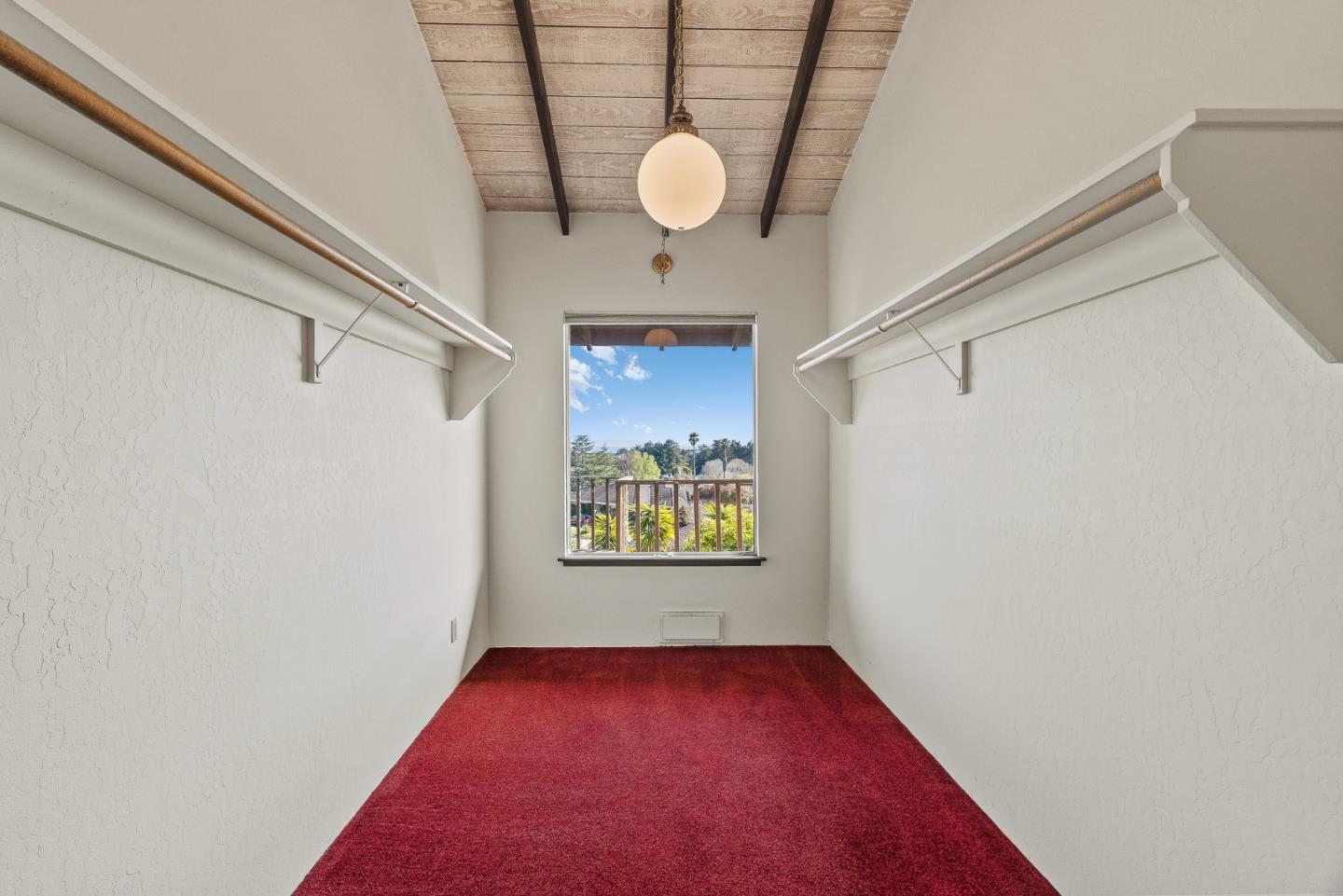 Detail Gallery Image 24 of 43 For 210 Thunderbird Dr, Aptos,  CA 95003 - 3 Beds | 2/1 Baths