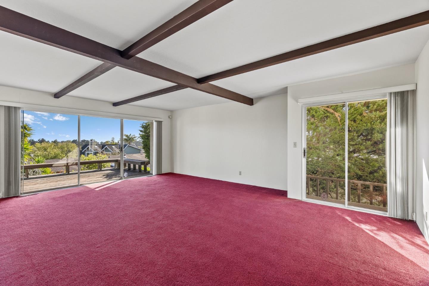 Detail Gallery Image 4 of 43 For 210 Thunderbird Dr, Aptos,  CA 95003 - 3 Beds | 2/1 Baths