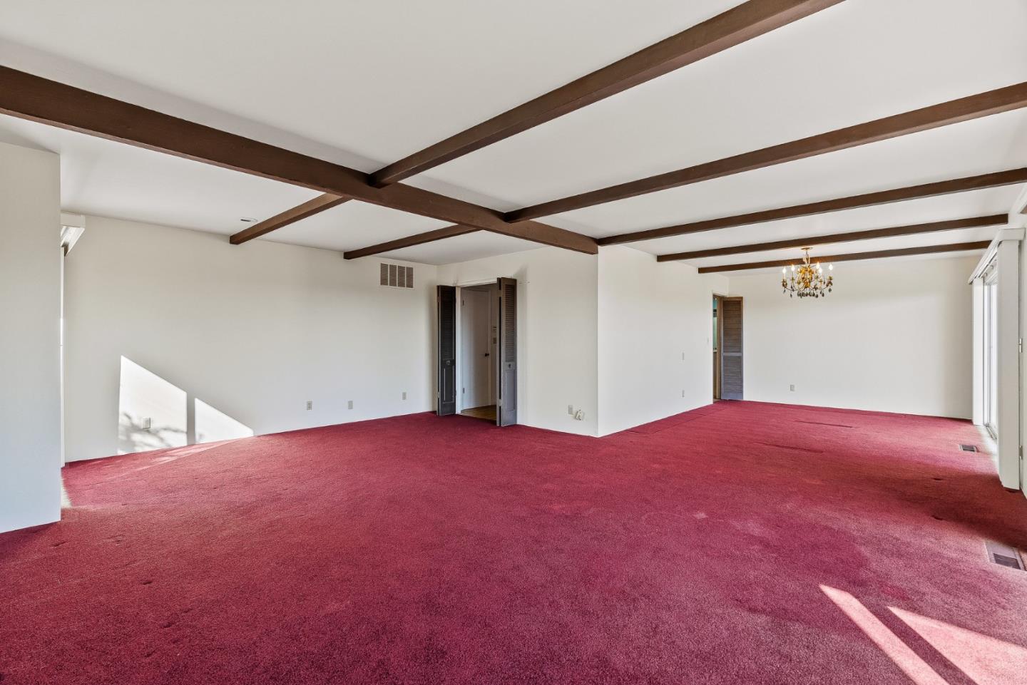 Detail Gallery Image 6 of 43 For 210 Thunderbird Dr, Aptos,  CA 95003 - 3 Beds | 2/1 Baths