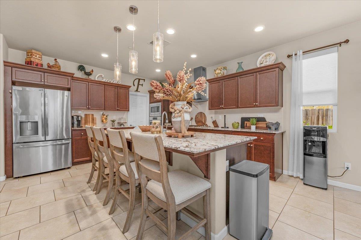 Detail Gallery Image 23 of 59 For 3982 Flint, Clovis,  CA 93619 - 3 Beds | 2/1 Baths