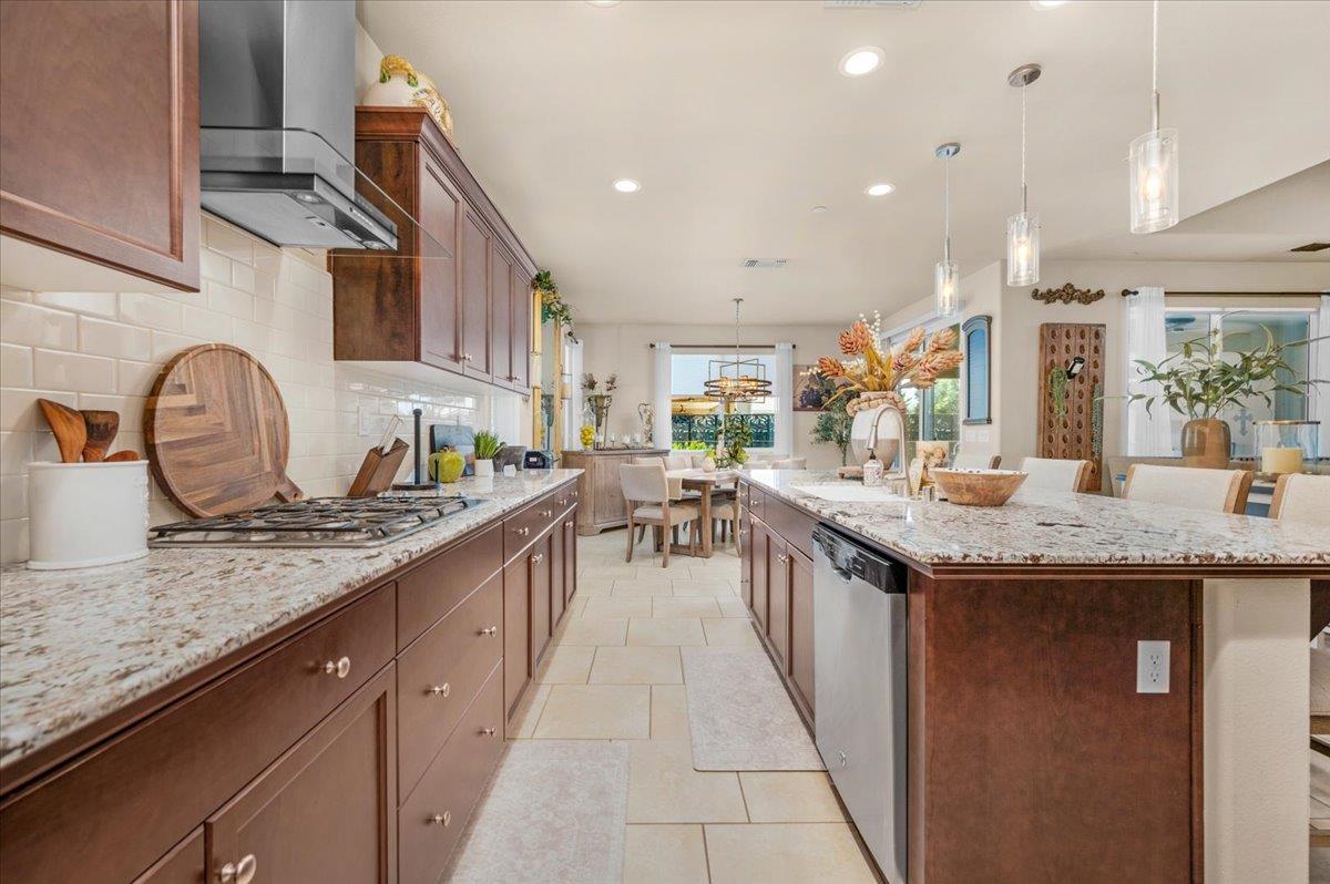 Detail Gallery Image 24 of 59 For 3982 Flint, Clovis,  CA 93619 - 3 Beds | 2/1 Baths