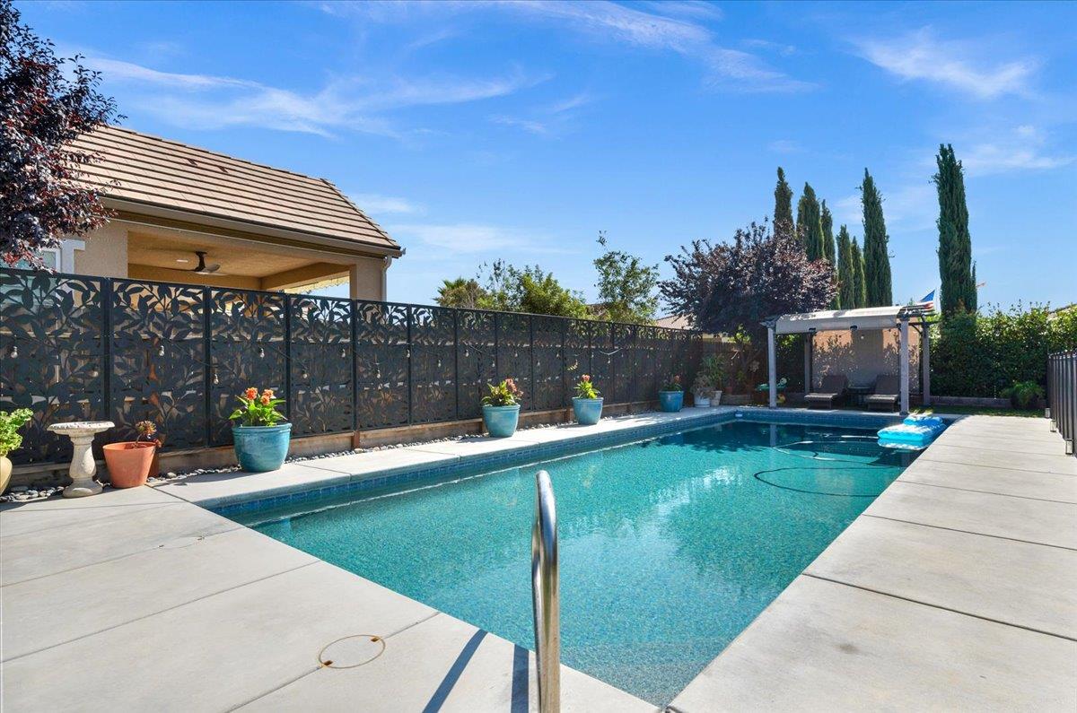 Detail Gallery Image 51 of 59 For 3982 Flint, Clovis,  CA 93619 - 3 Beds | 2/1 Baths